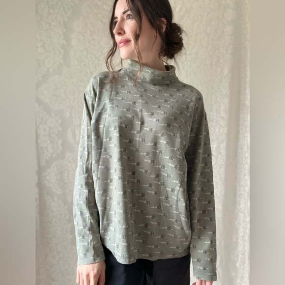 Green 90s Style Turtle Neck Mountains & Trees Long Sleeve Top - Picture 10 of 16